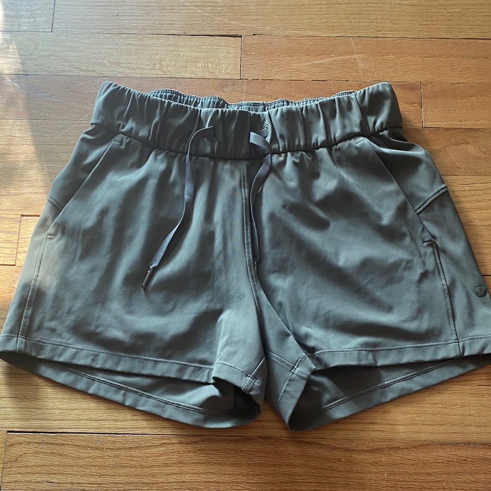green lululemon shorts